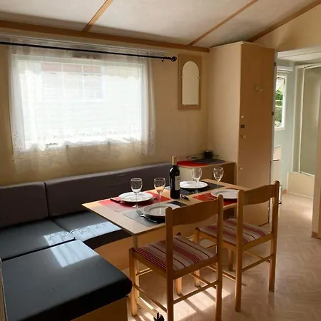 Mobilhome مكان تخييم